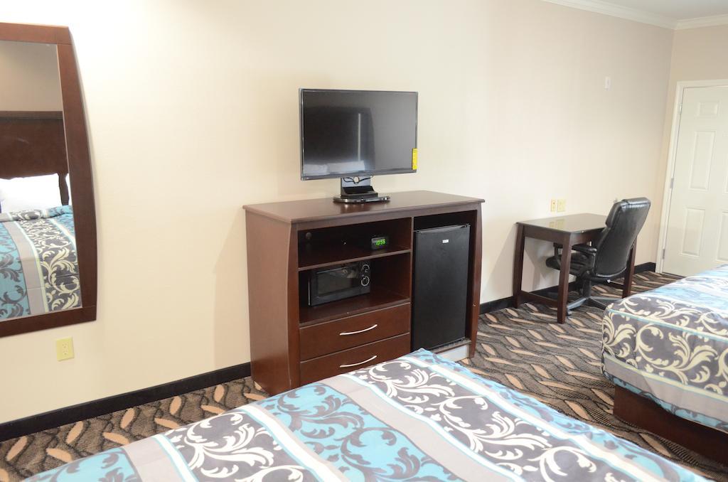 Palace Inn Sam Houston Race Park الغرفة الصورة