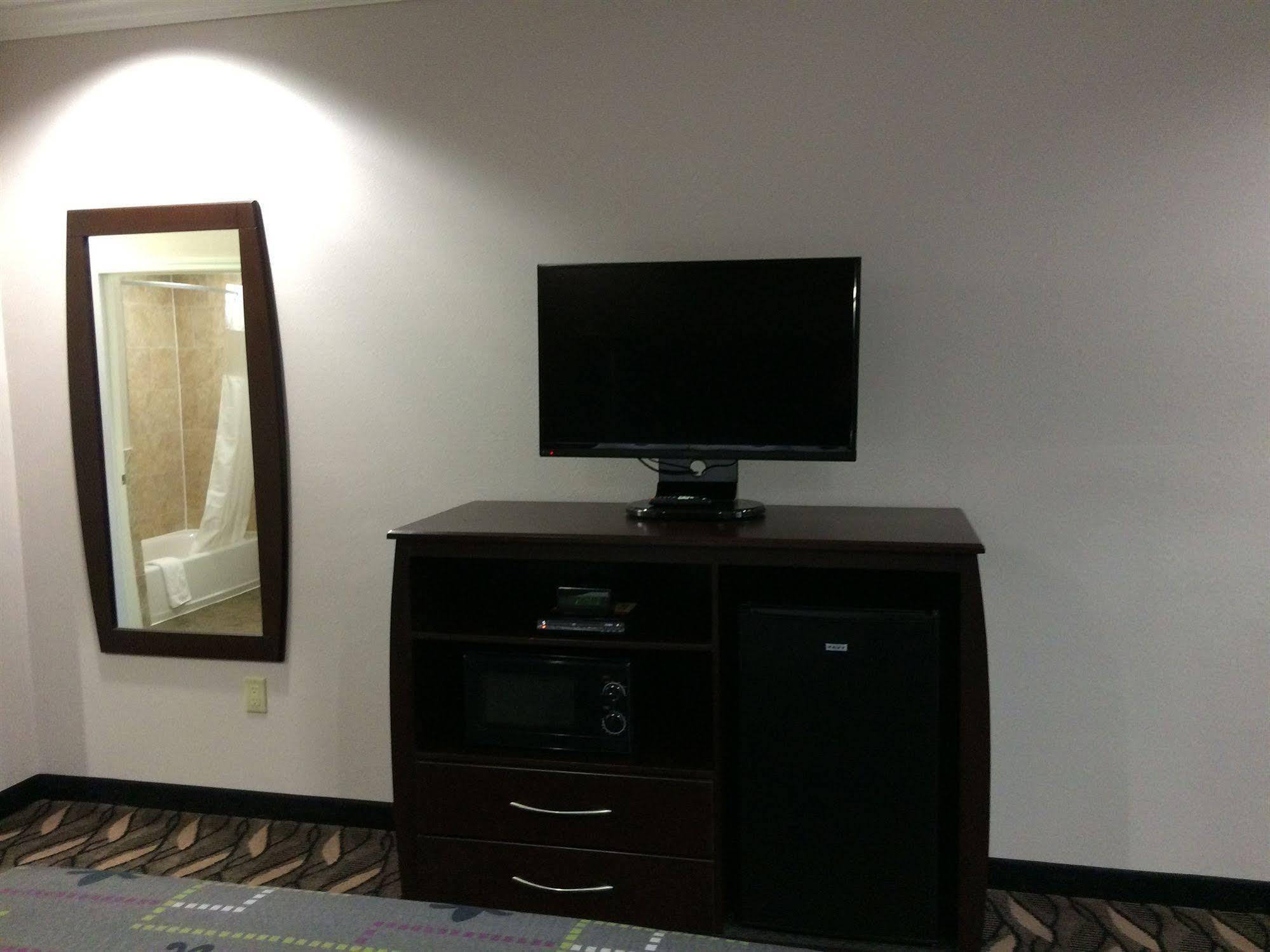 Palace Inn Sam Houston Race Park المظهر الخارجي الصورة