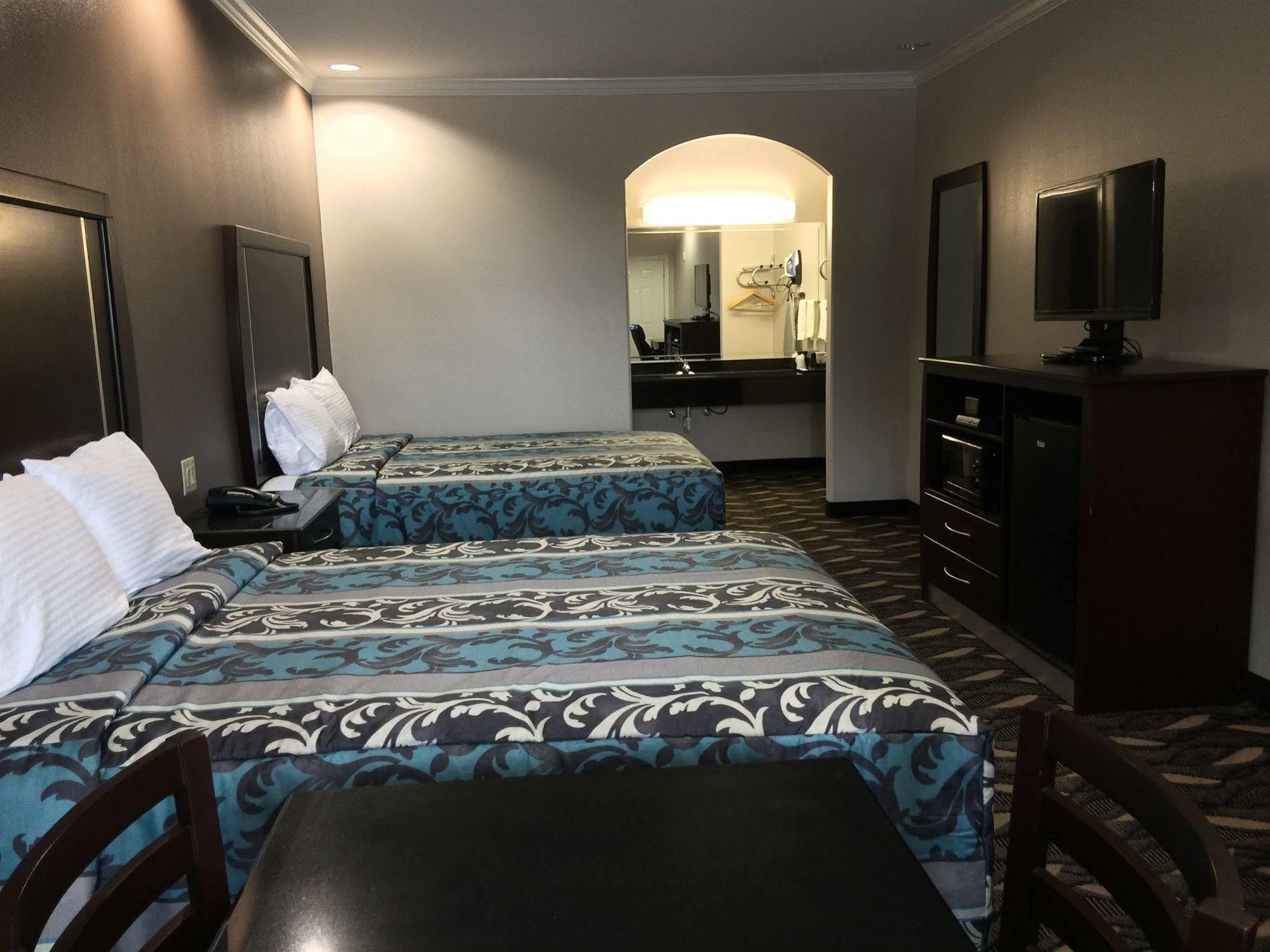 Palace Inn Sam Houston Race Park المظهر الخارجي الصورة